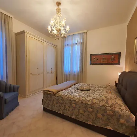 Ca' Rosy Apartment *